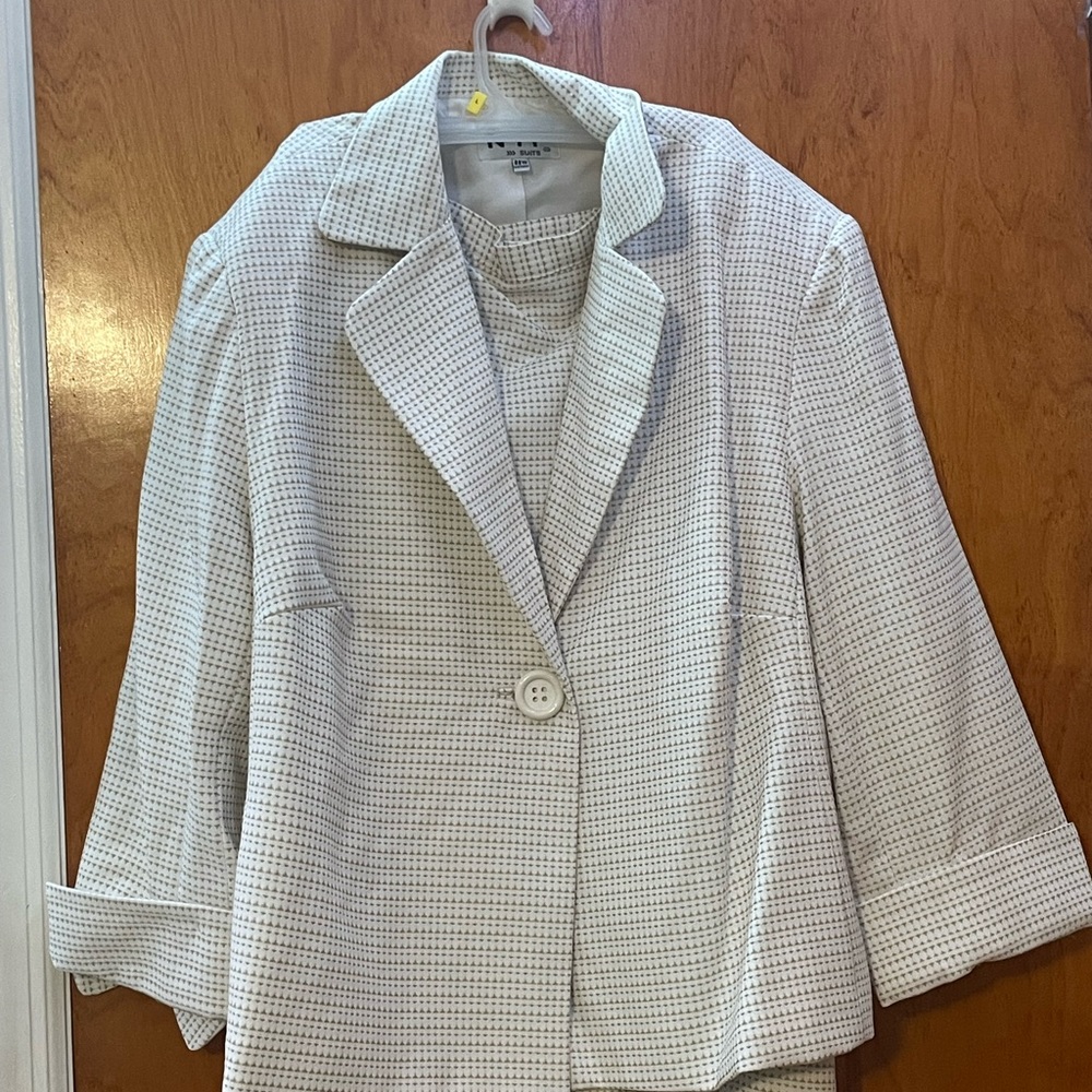 Women’s Blazer